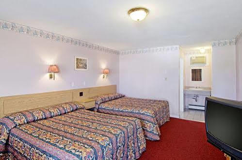ثورولد Milan Garden Inn المظهر الخارجي الصورة